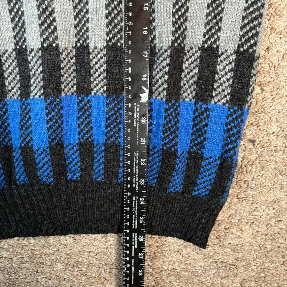 N/A vintage knit